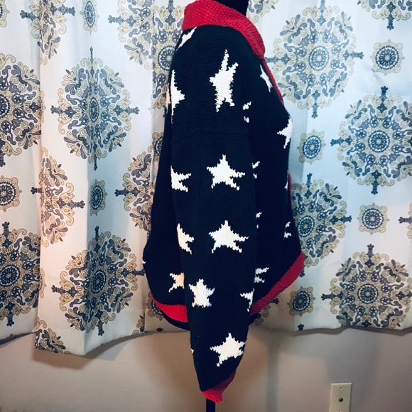 PLANET EARTH IMPORTS Navy Star long Sleeve Sweater - Picture 2 of 7